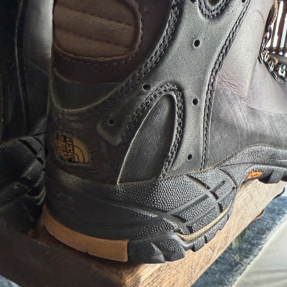 The North Face Brown Leather Hiking Boots – GORE-TEX – Good Condition - Picture 12 of 12